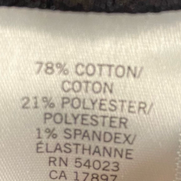 Banana Republic - BootCut-Rear Flap Pocket-Dark Denim -Mid Rise Jeans - Size 4 - Picture 4 of 4